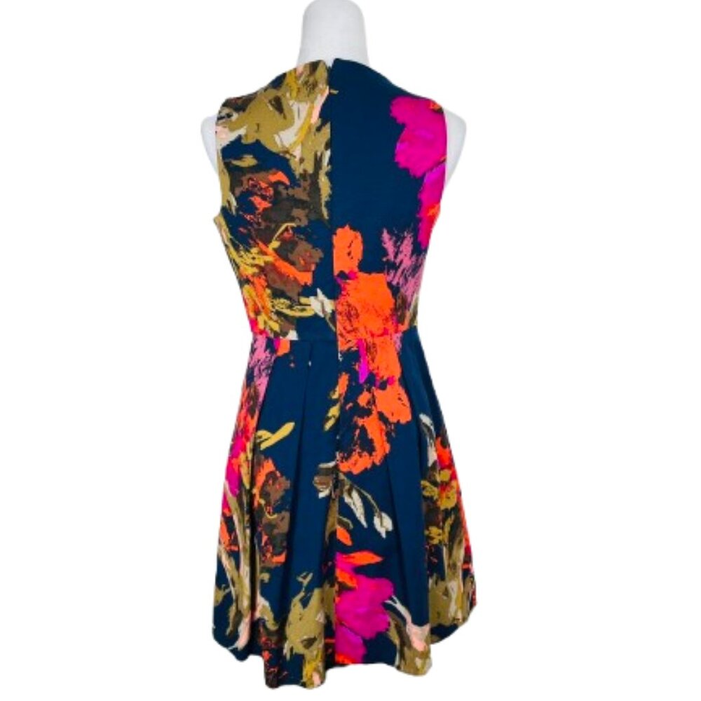 Trina Turk Hillary Fit & Flare Floral Dress Size 6 Navy & Pink - Picture 10 of 12